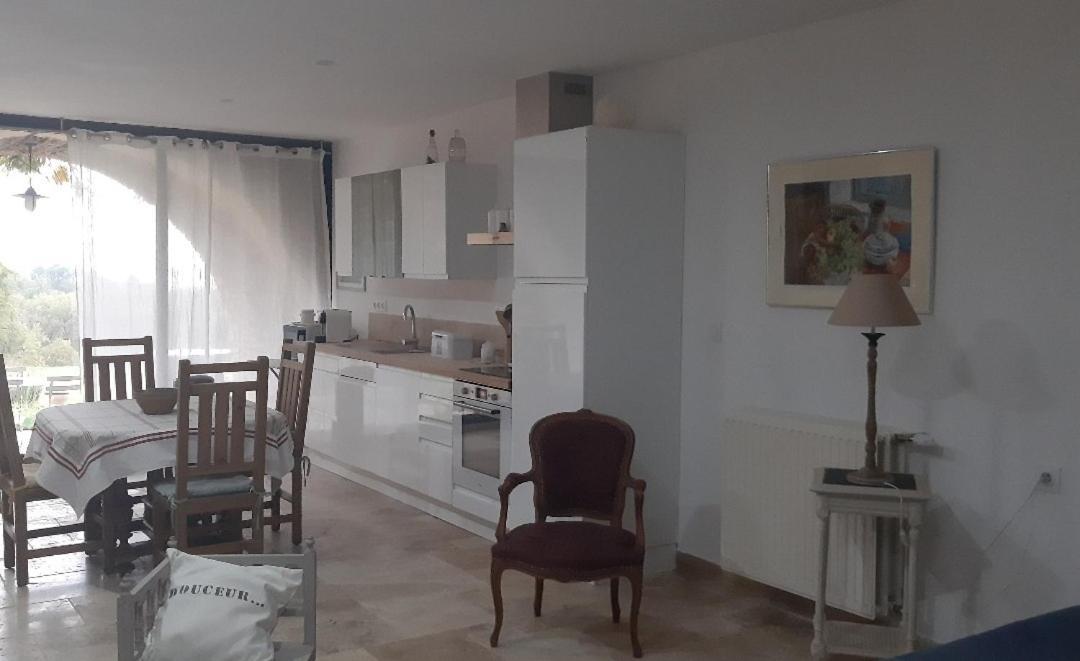 Charmant Studio Dans Maison D'Hote Dans Un Ecrin De Verdure Saint-Martin-le-Redon المظهر الخارجي الصورة
